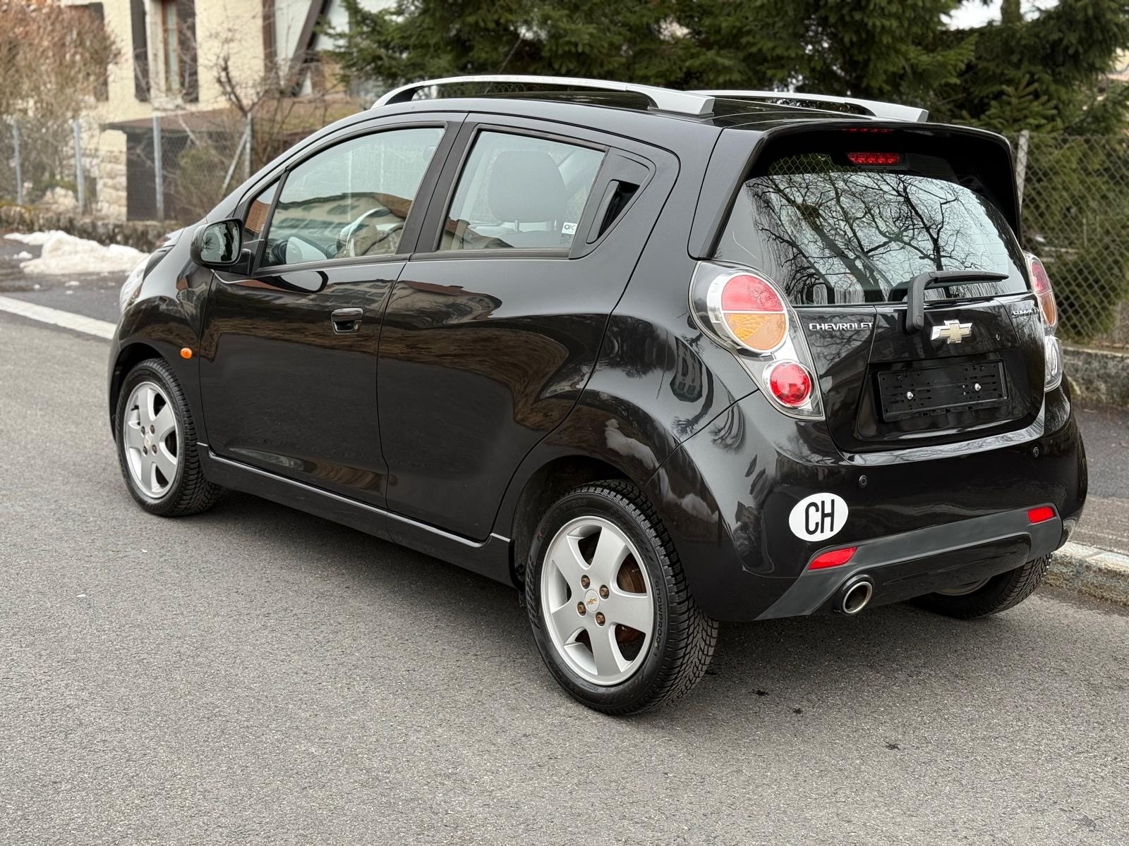 CHEVROLET Spark 1.2 LT-image-2