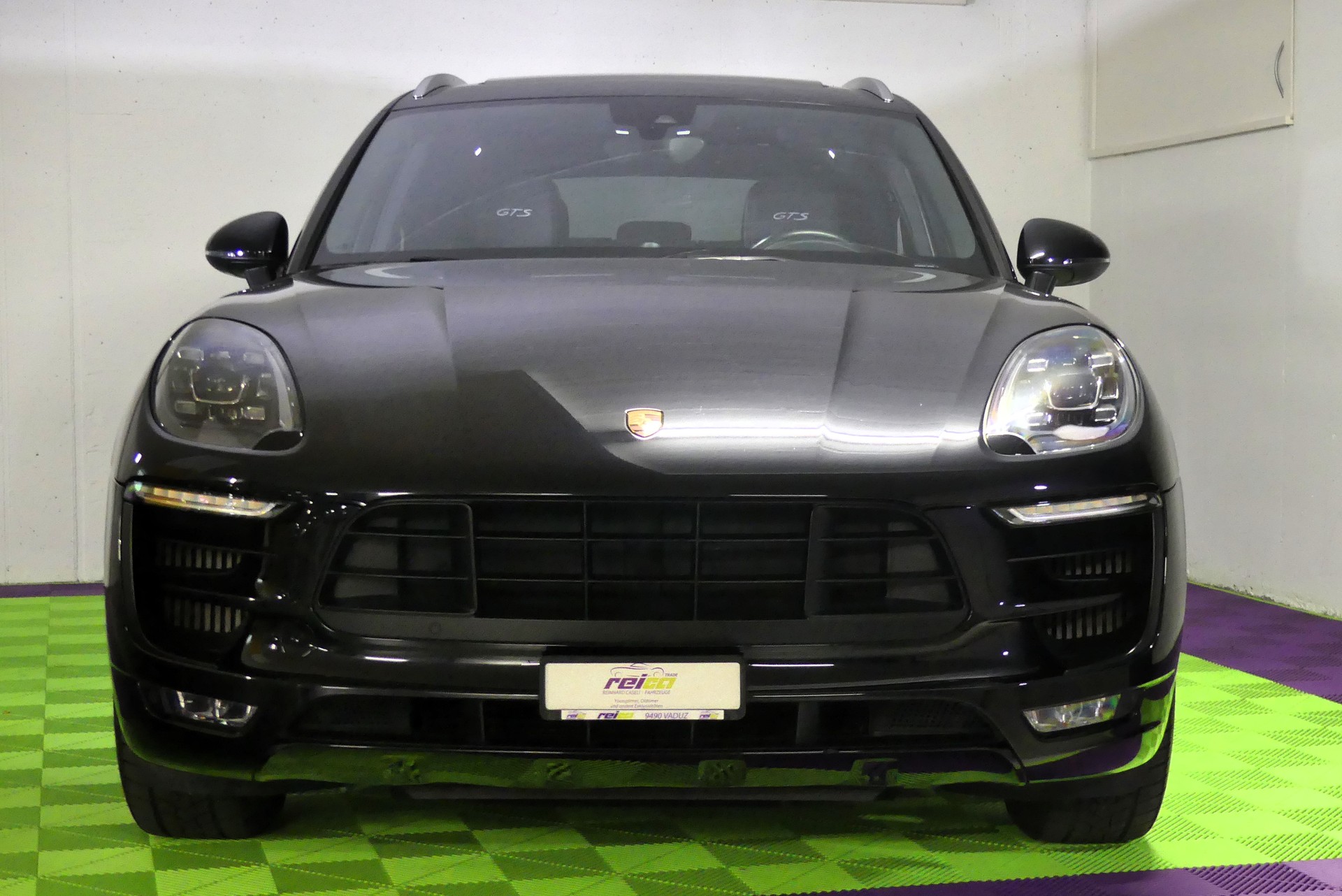 PORSCHE Macan GTS PDK-image-5