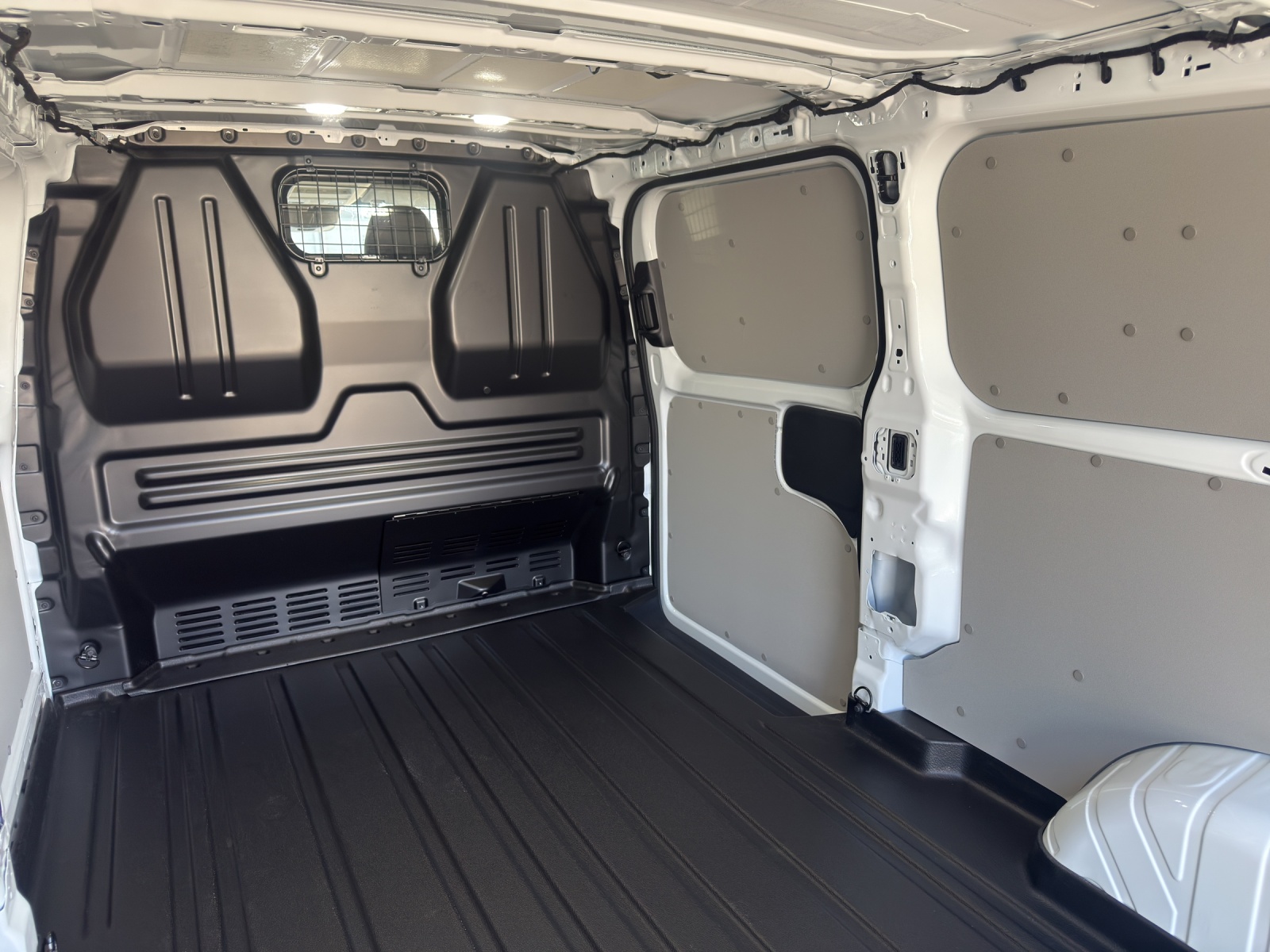 FORD Transit Custom Van 280 L2H1 Trend-image-9