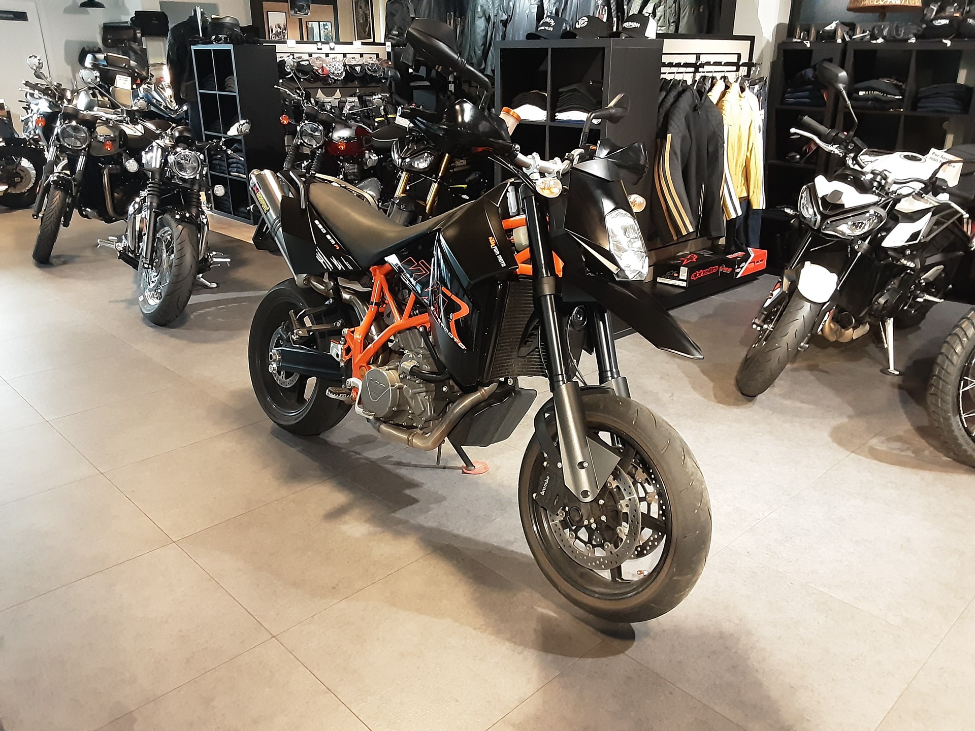 KTM 950 Supermoto R-image-2