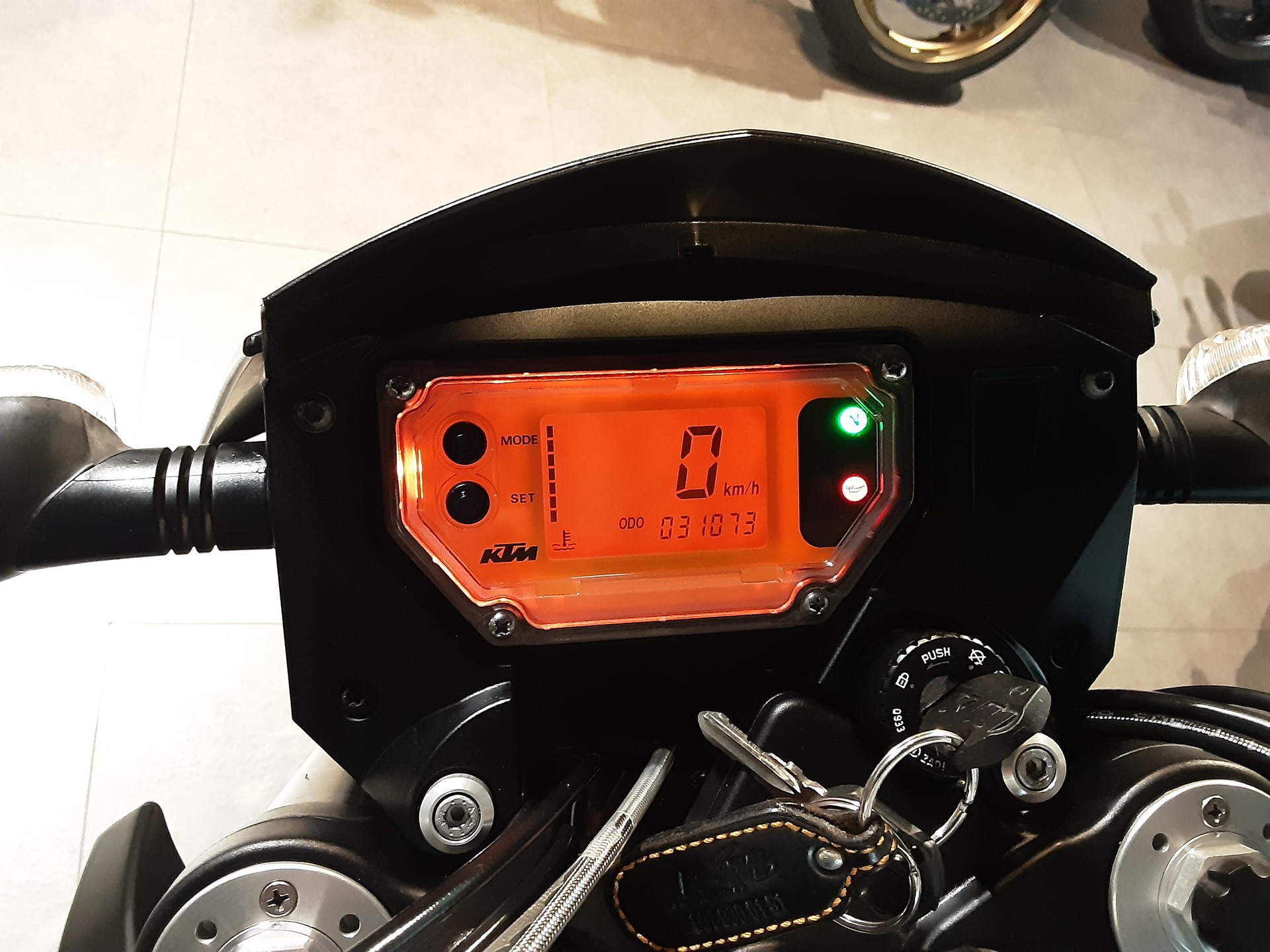KTM 950 Supermoto R-image-6
