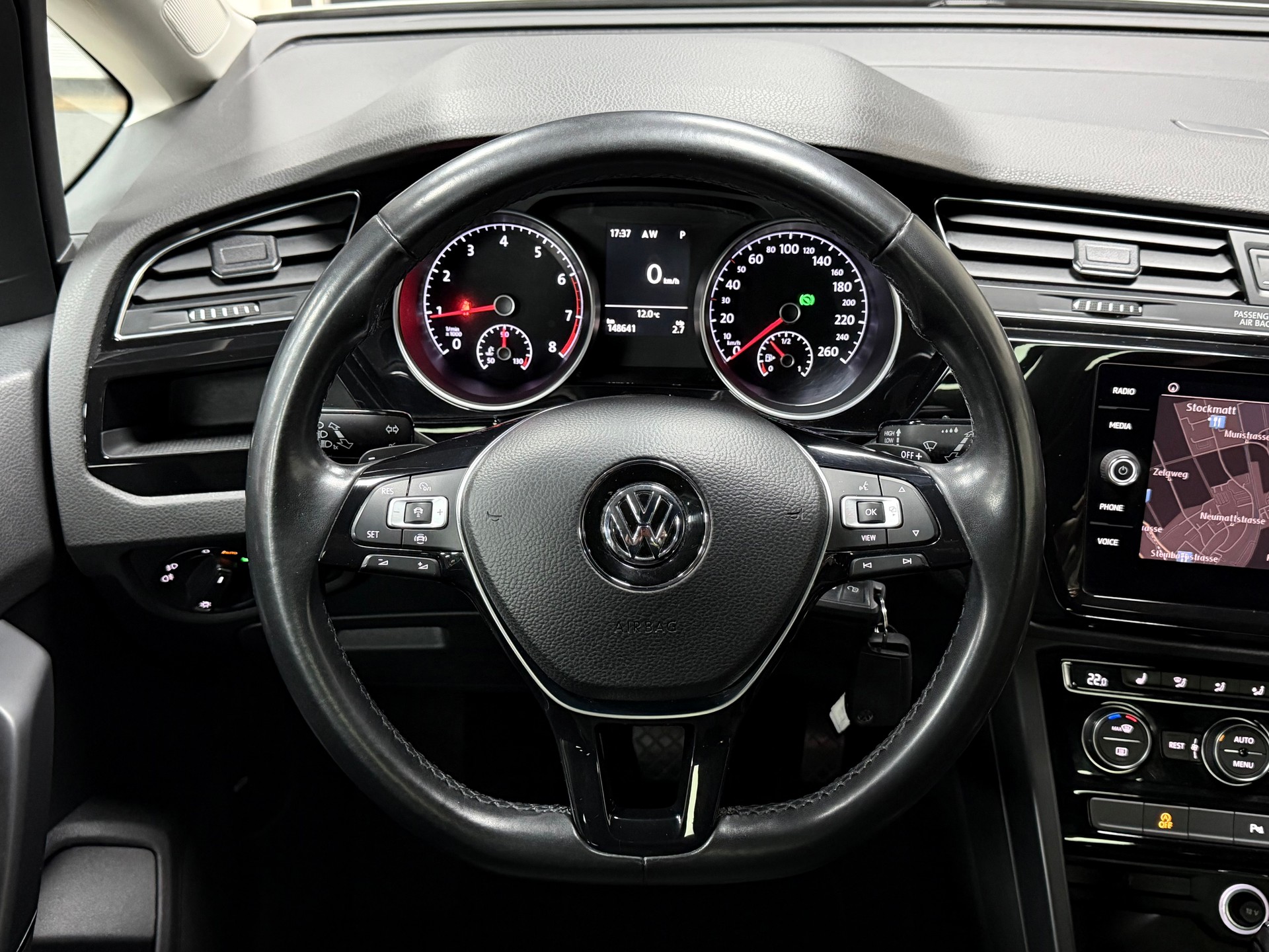 VW Touran 1.5 TSI EVO Comfortline DSG-image-11