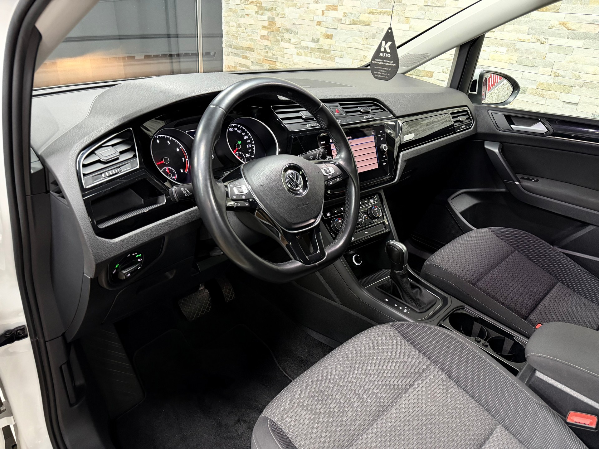 VW Touran 1.5 TSI EVO Comfortline DSG-image-10