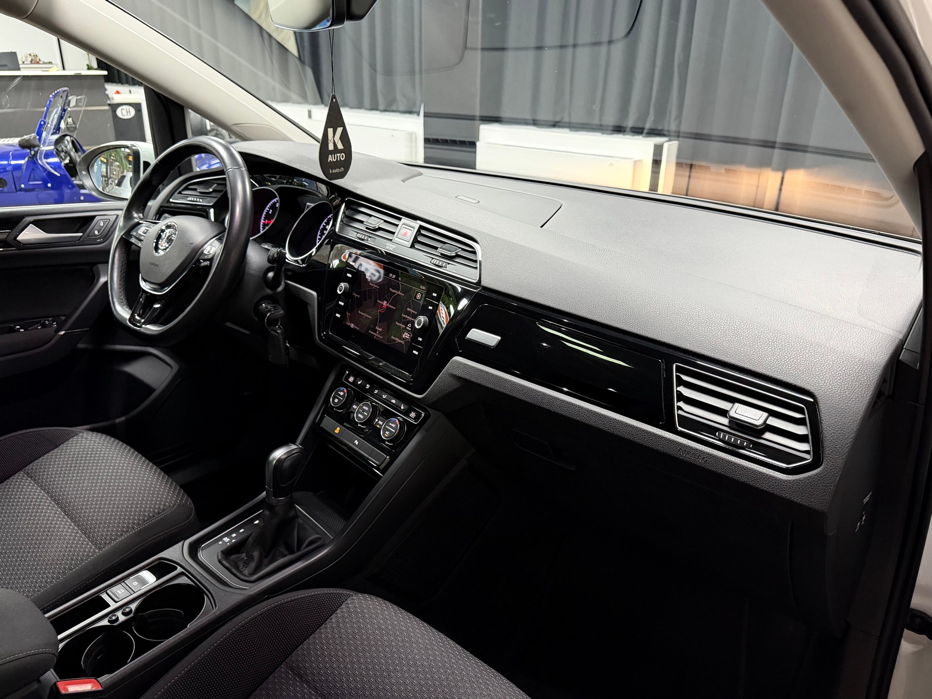 VW Touran 1.5 TSI EVO Comfortline DSG-image-24