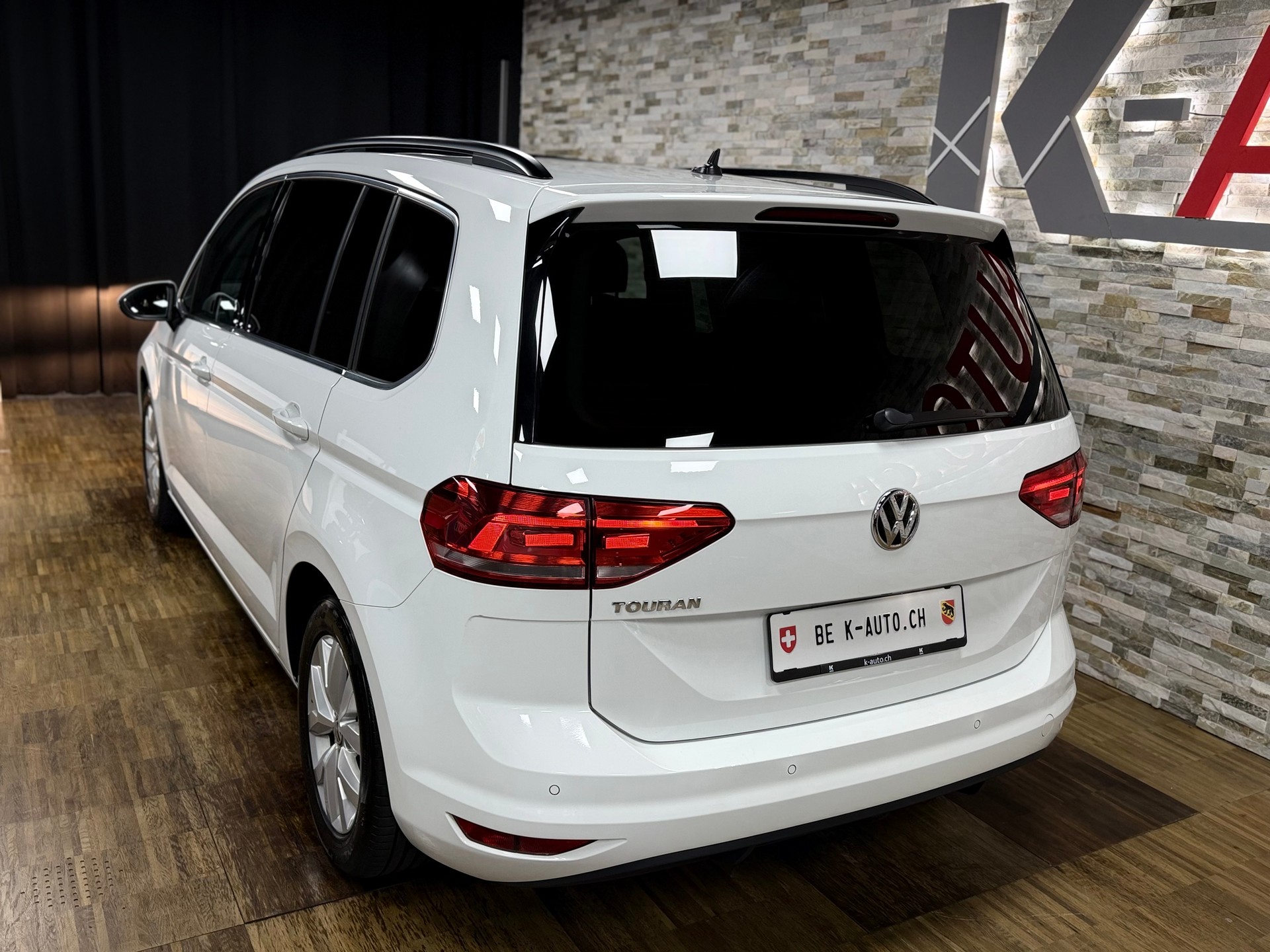 VW Touran 1.5 TSI EVO Comfortline DSG-showroom-element-1