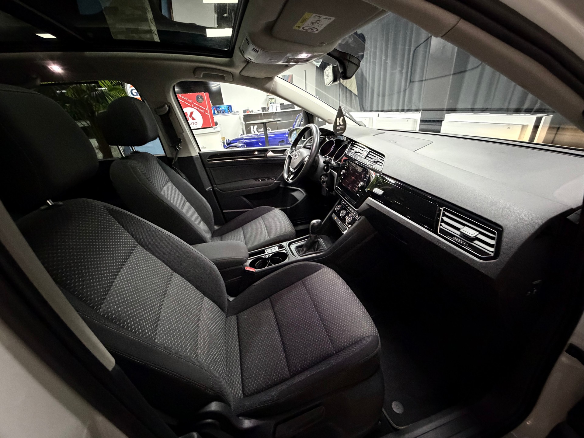 VW Touran 1.5 TSI EVO Comfortline DSG-image-23