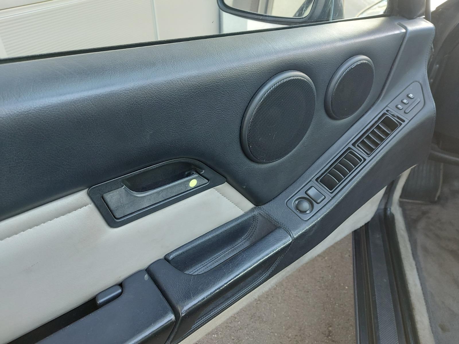 PORSCHE 928 5.0 S4-image-10