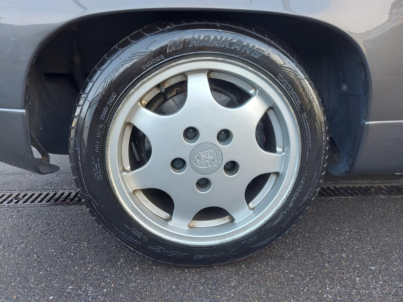 PORSCHE 928 5.0 S4-image-13