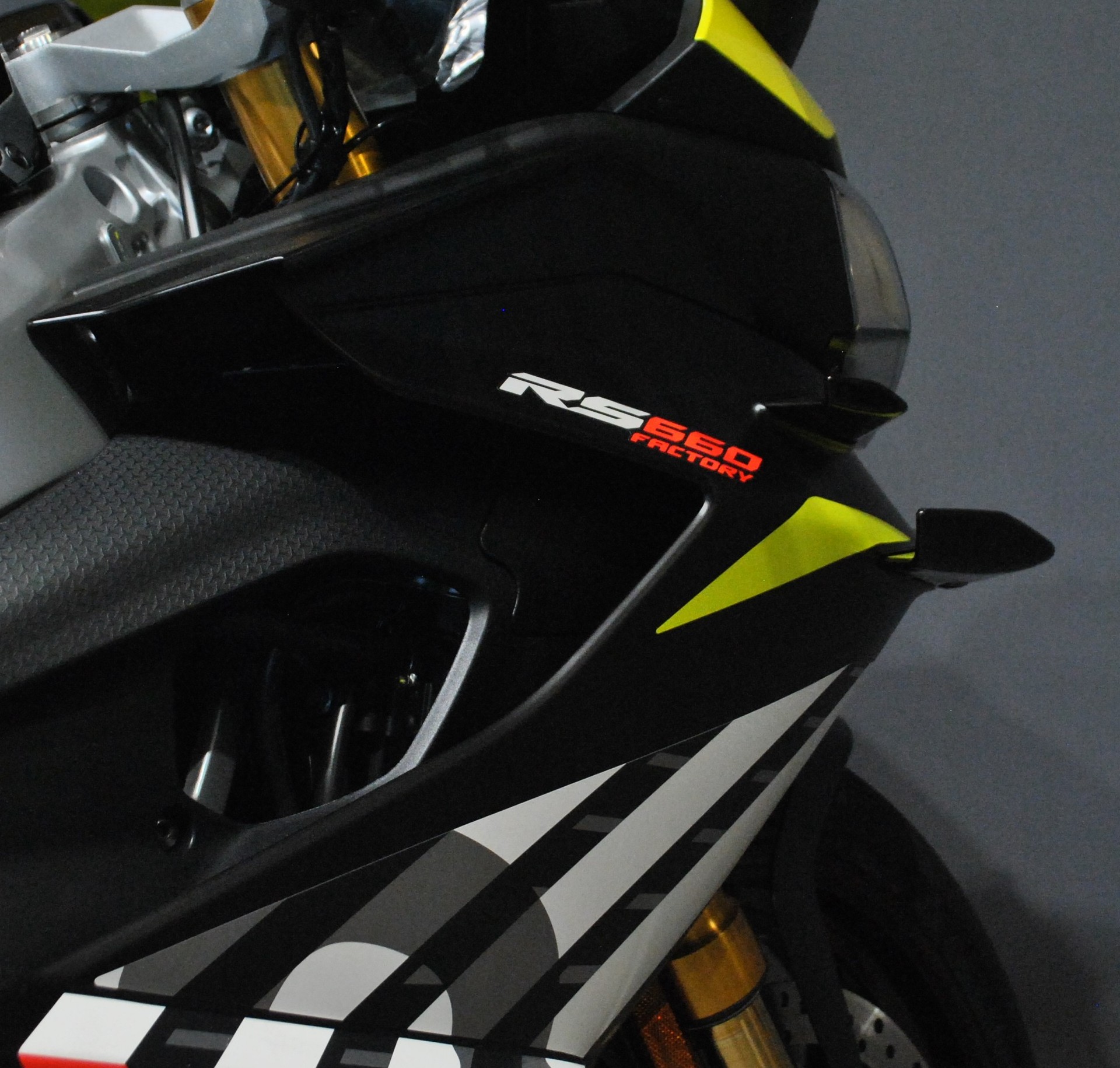 APRILIA RS 660 Factory E5+-image-5
