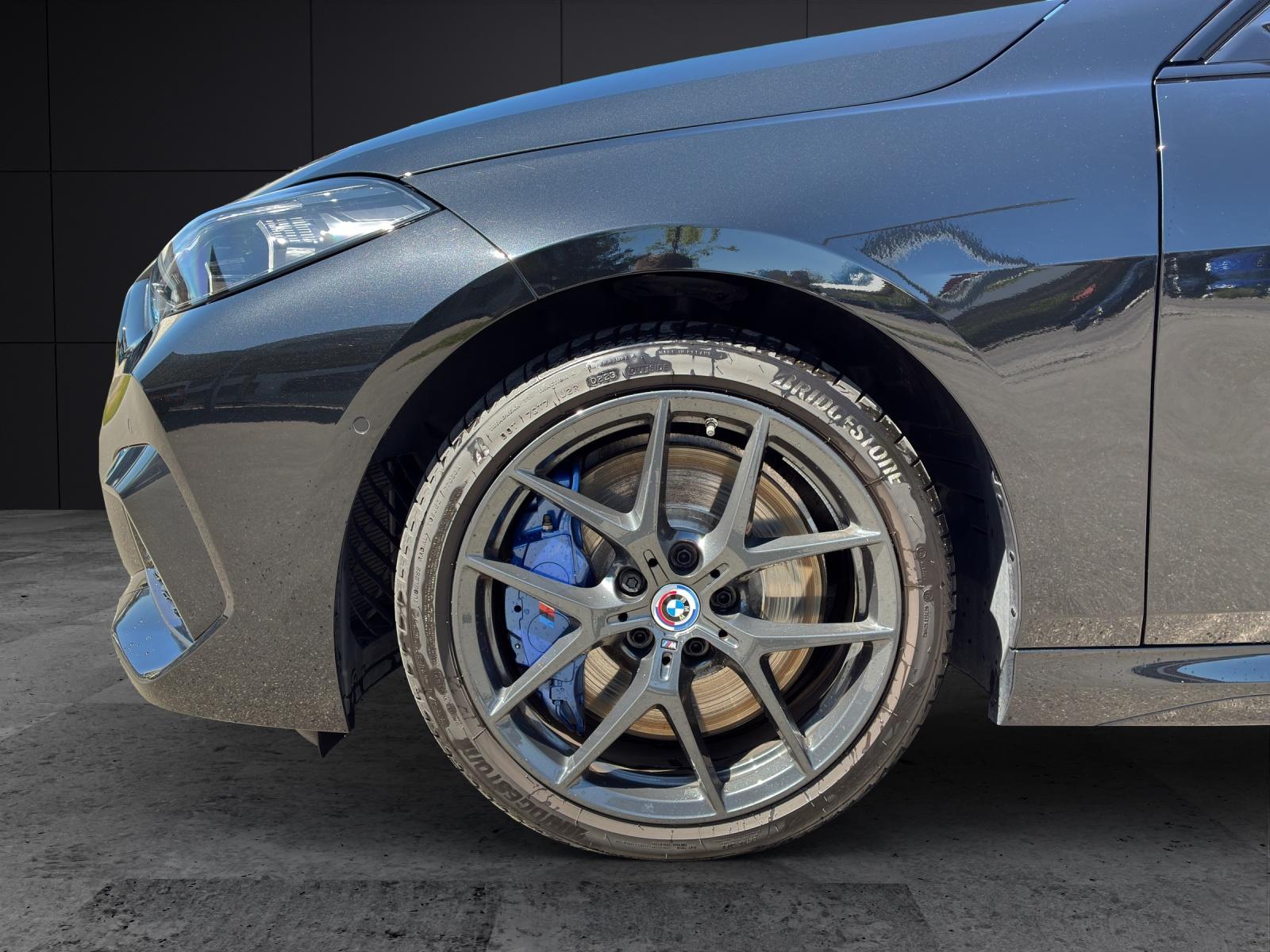 BMW M235i xDrive Gran Coupé-image-4