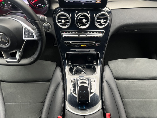 MERCEDES-BENZ GLC 350 e AMG Line 4Matic-image-11