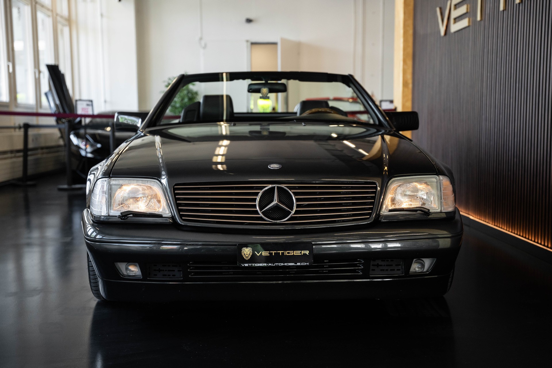 MERCEDES-BENZ SL 500 Lorinser Automatic-showroom-element-2