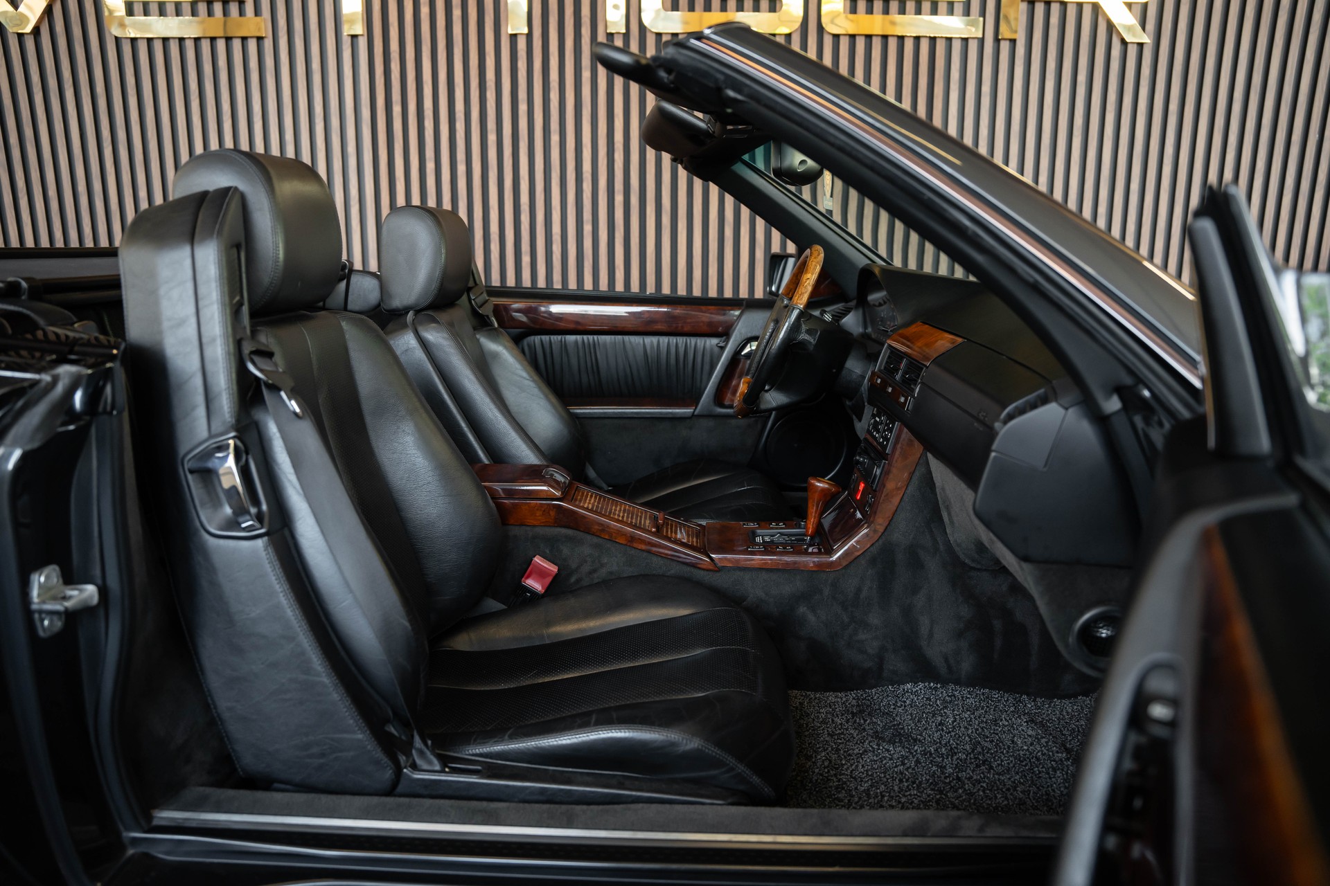 MERCEDES-BENZ SL 500 Lorinser Automatic-image-16