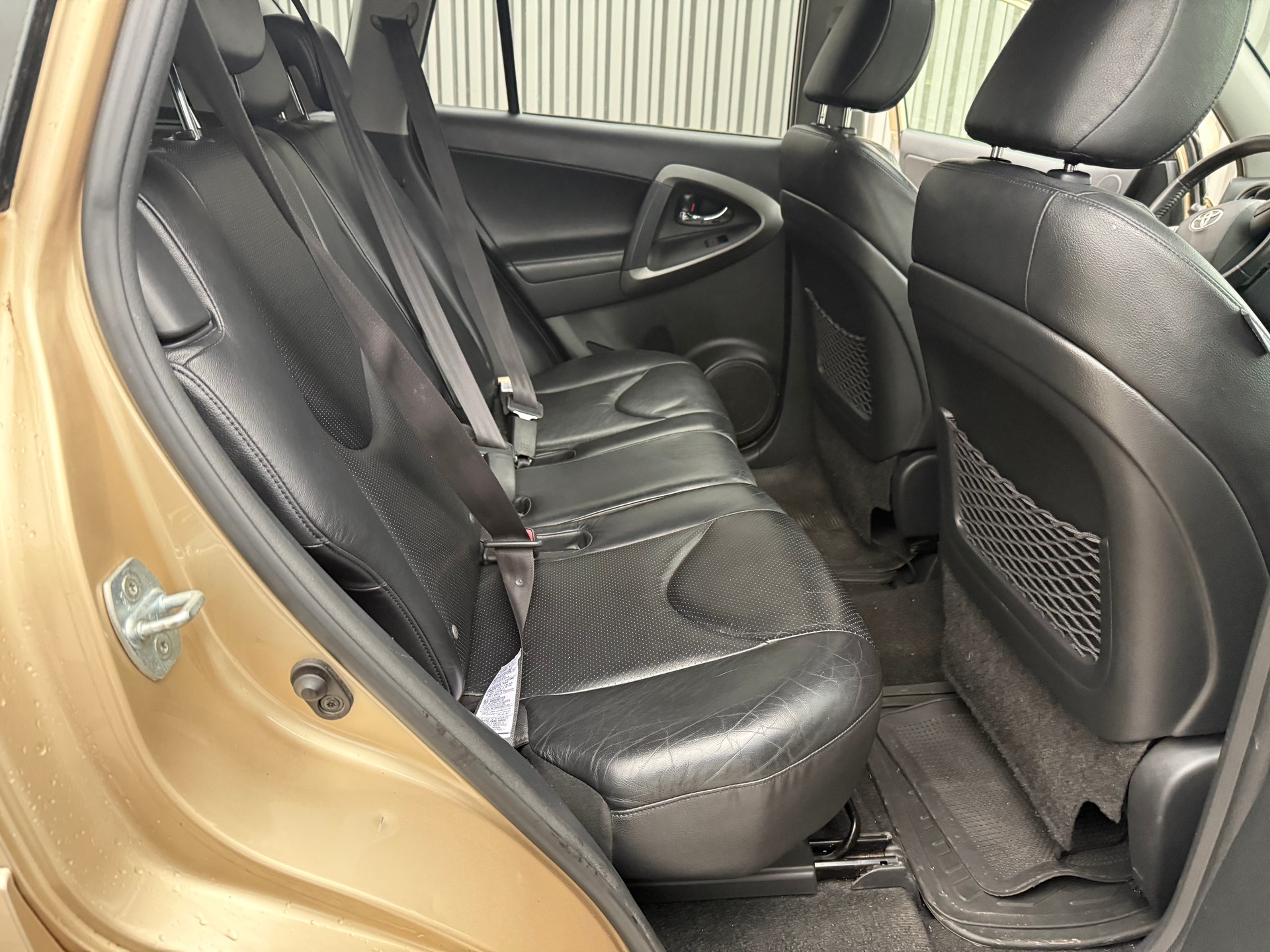 TOYOTA RAV-4 2.2D-CAT Linea Sol Premium AT-image-21
