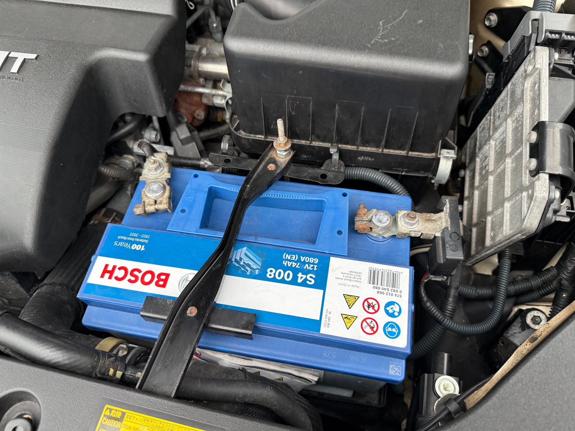 TOYOTA RAV-4 2.2D-CAT Linea Sol Premium AT-image-36