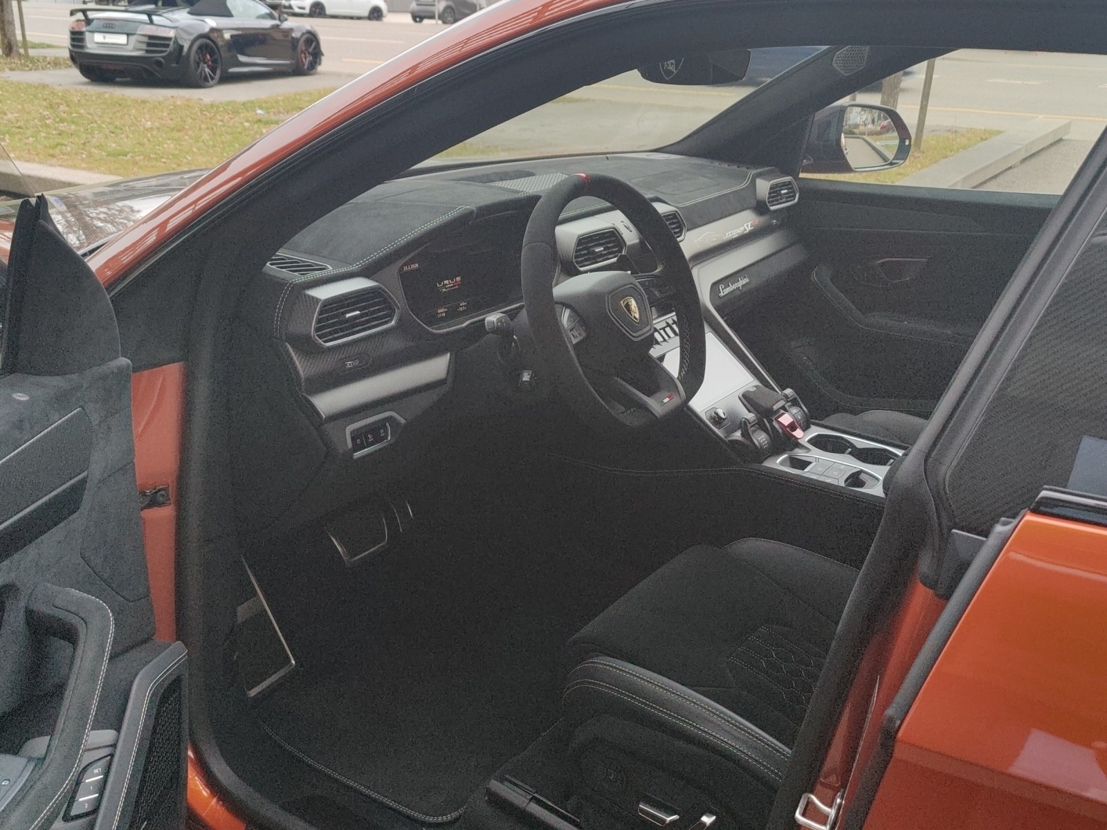 LAMBORGHINI Urus Performante SCV12-image-6