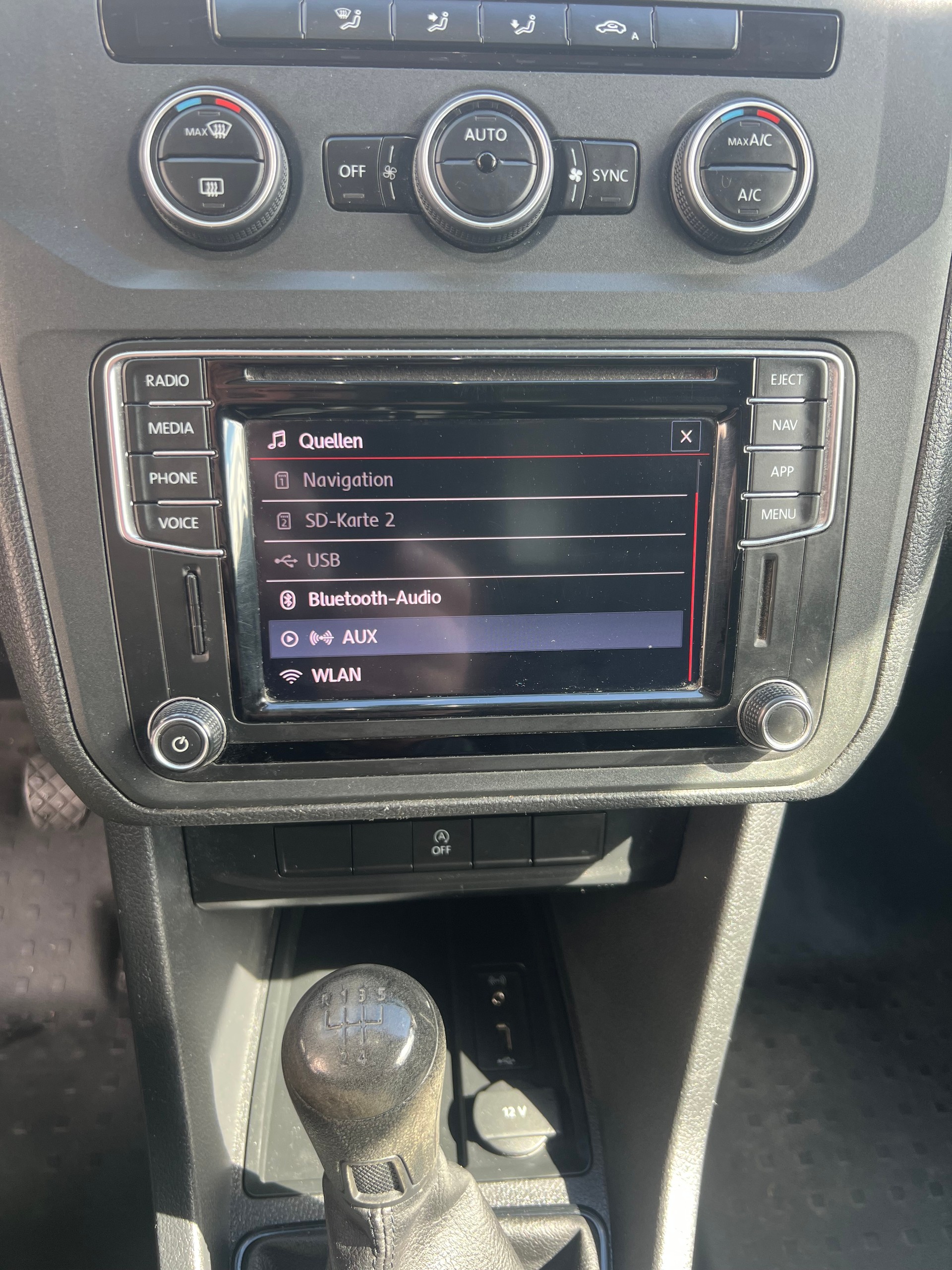 VW T6 2.0 TDI 4Motion Inkl. Innenausbau!-image-10