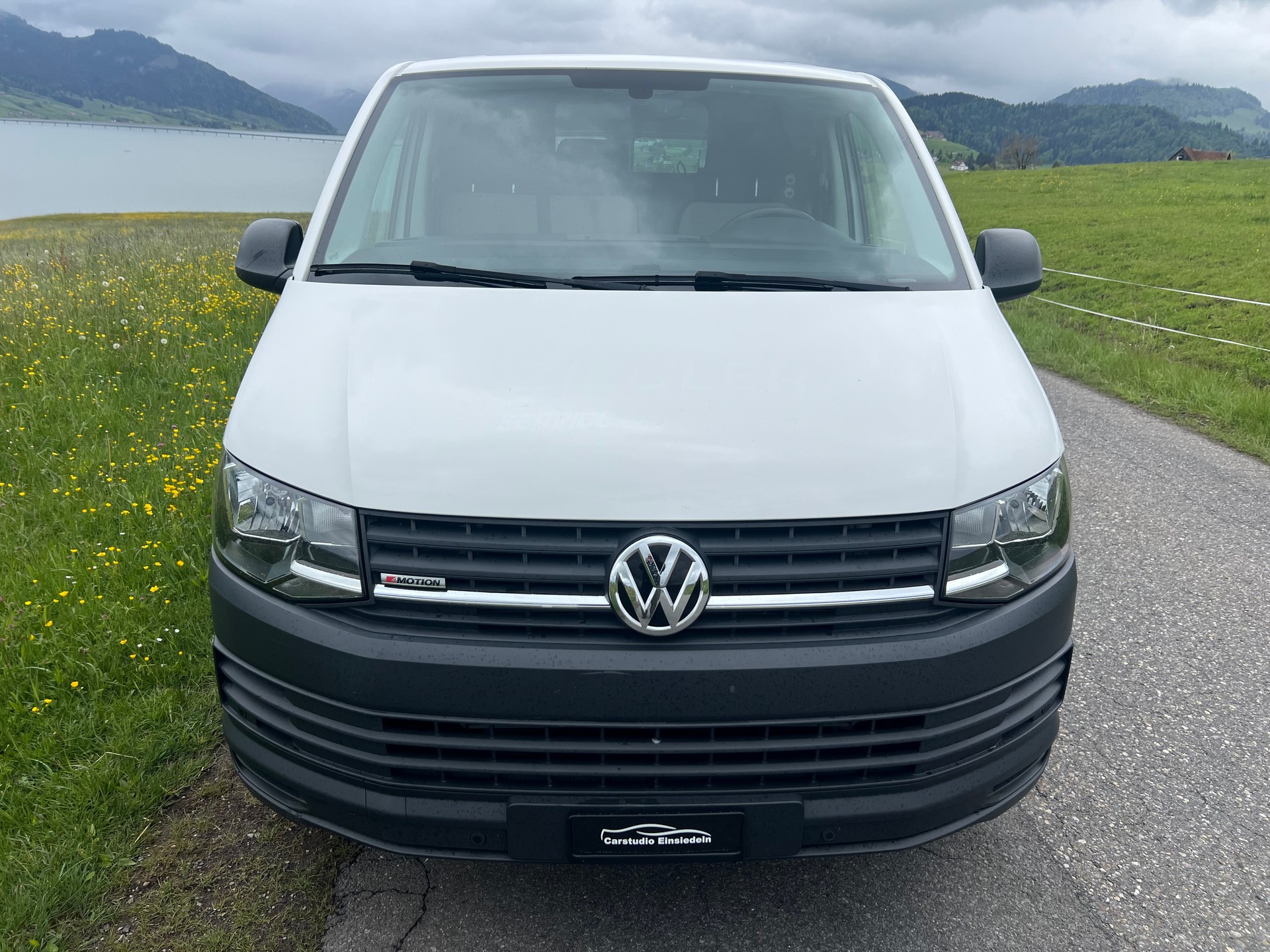 VW T6 2.0 TDI 4Motion Inkl. Innenausbau!-image-1