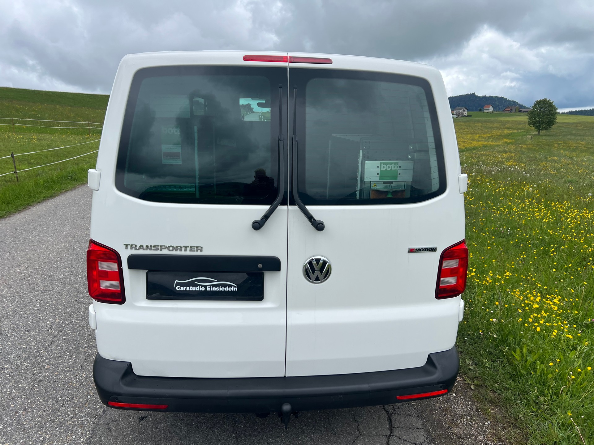 VW T6 2.0 TDI 4Motion Inkl. Innenausbau!-image-5