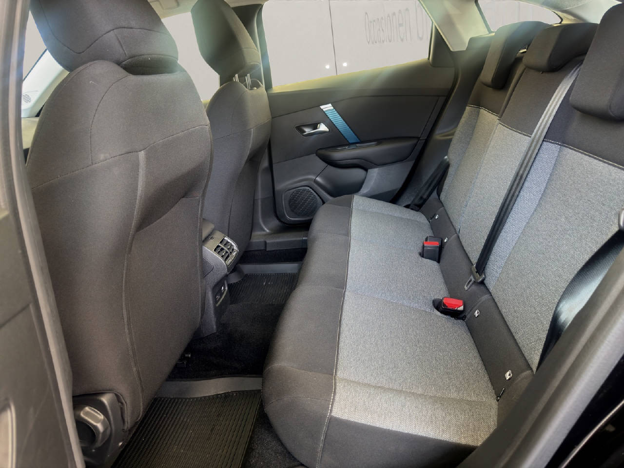 CITROEN C4 Swiss Edition 100% Elektrisch-image-18