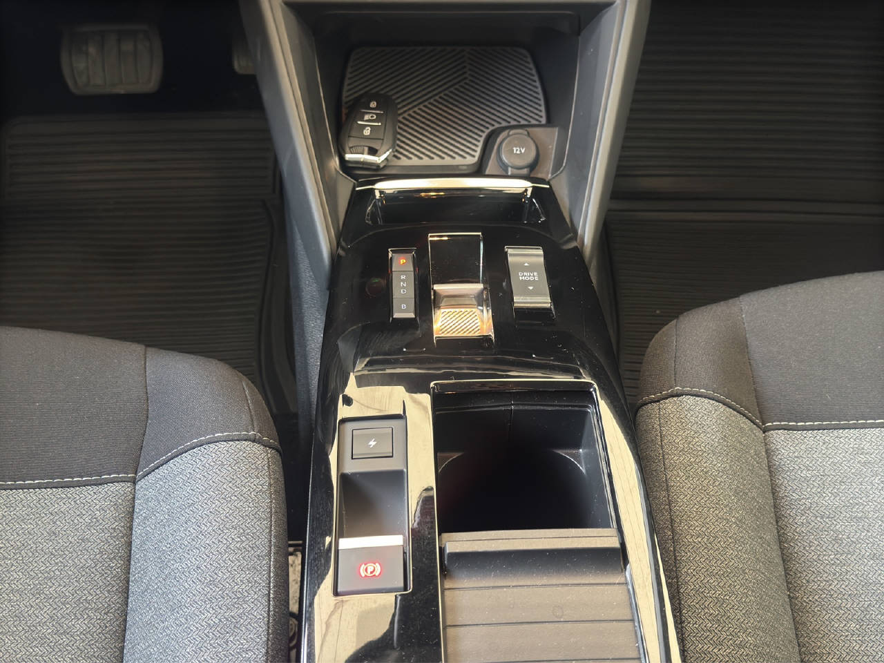 CITROEN C4 Swiss Edition 100% Elektrisch-image-12