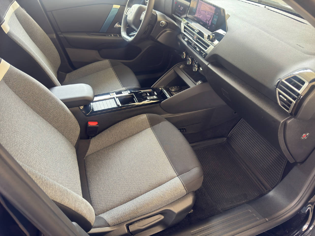 CITROEN C4 Swiss Edition 100% Elektrisch-image-8