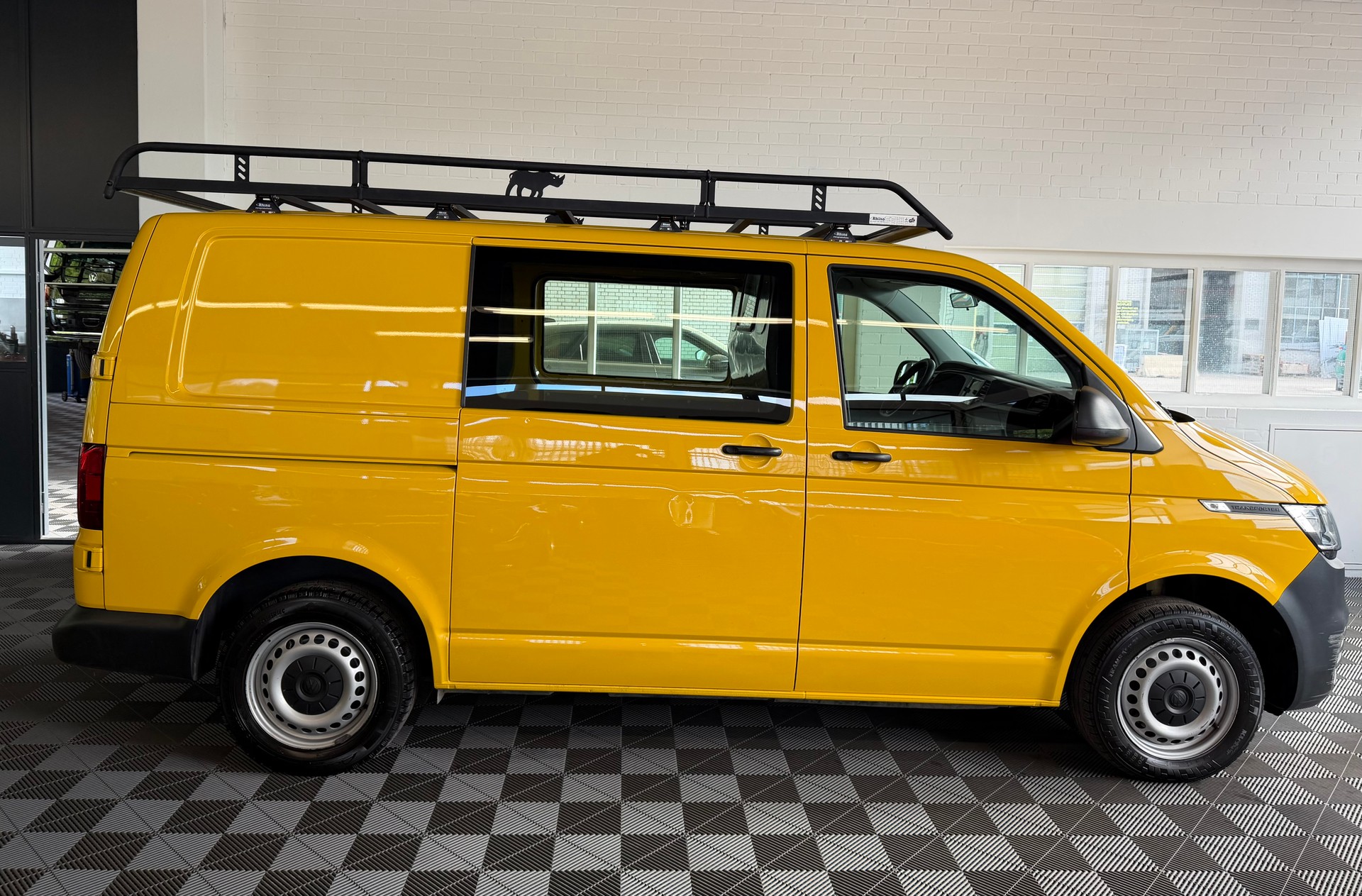 VW T6.1 2.0 TDI-showroom-element-1