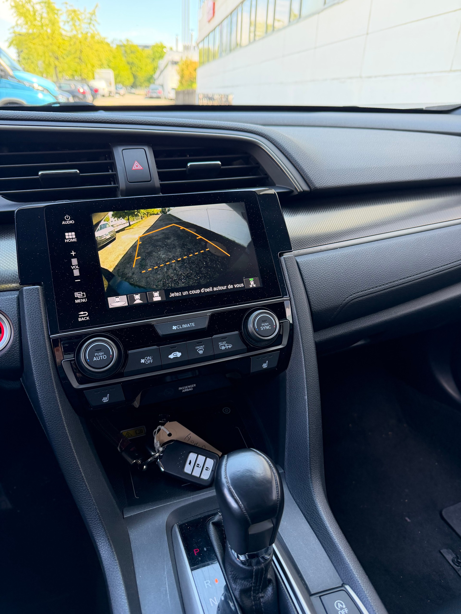 HONDA Civic 1.0 VTEC Executive Premium CVT-image-6