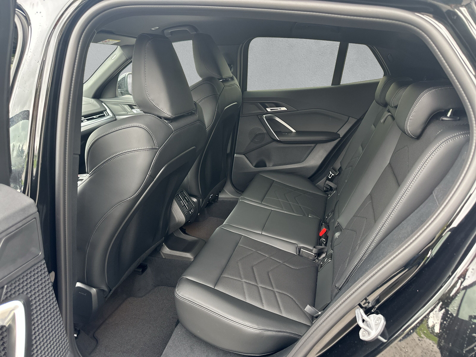 BMW X2 sDrive 20i 48V M Sport-image-15