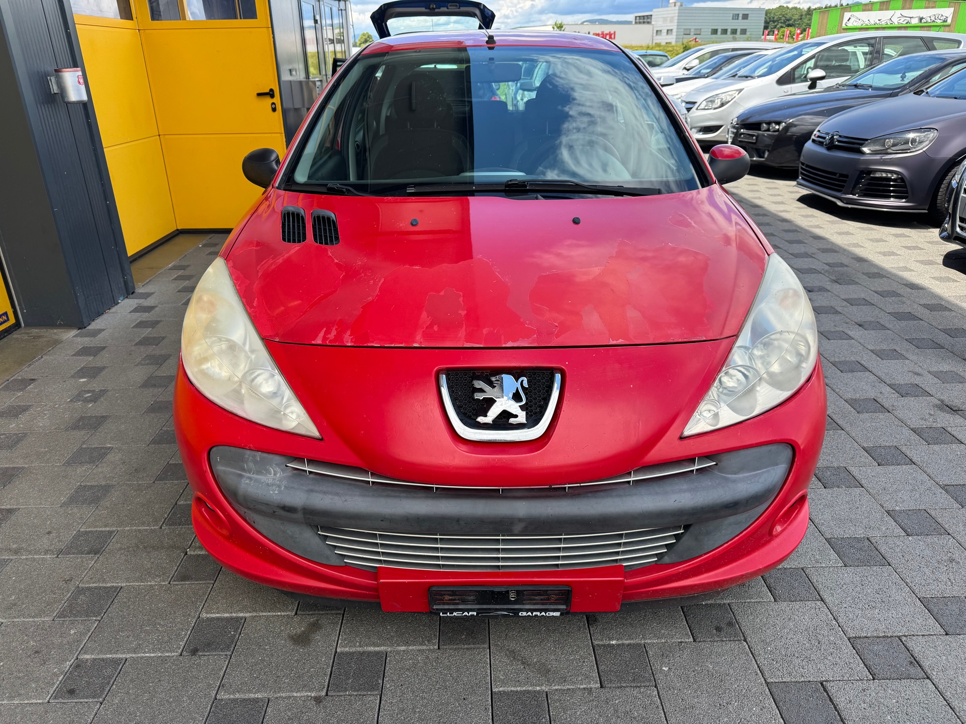 PEUGEOT 206+ 1.4 Trendy-image-1