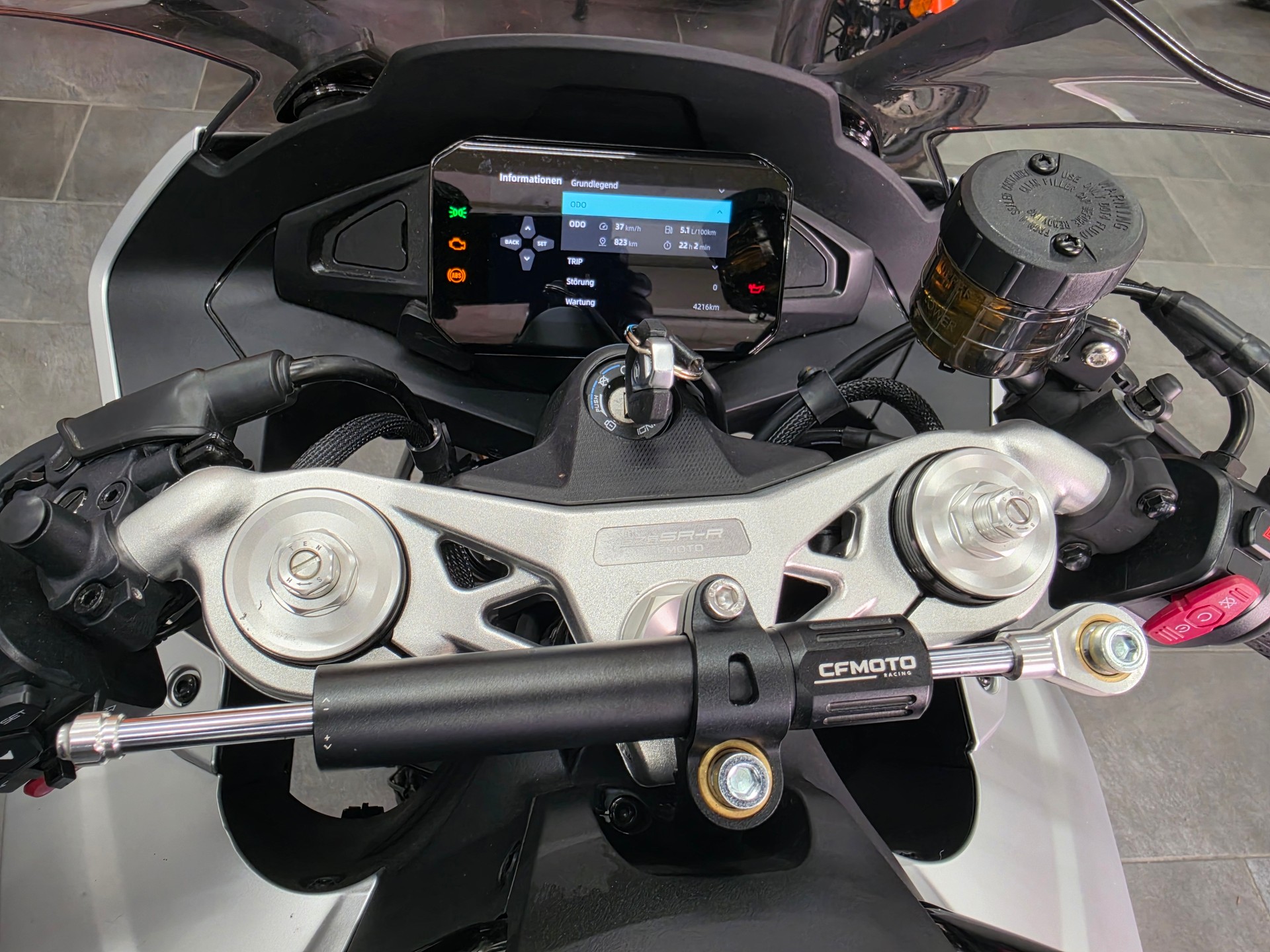 CF MOTO 675 SR-R-image-6