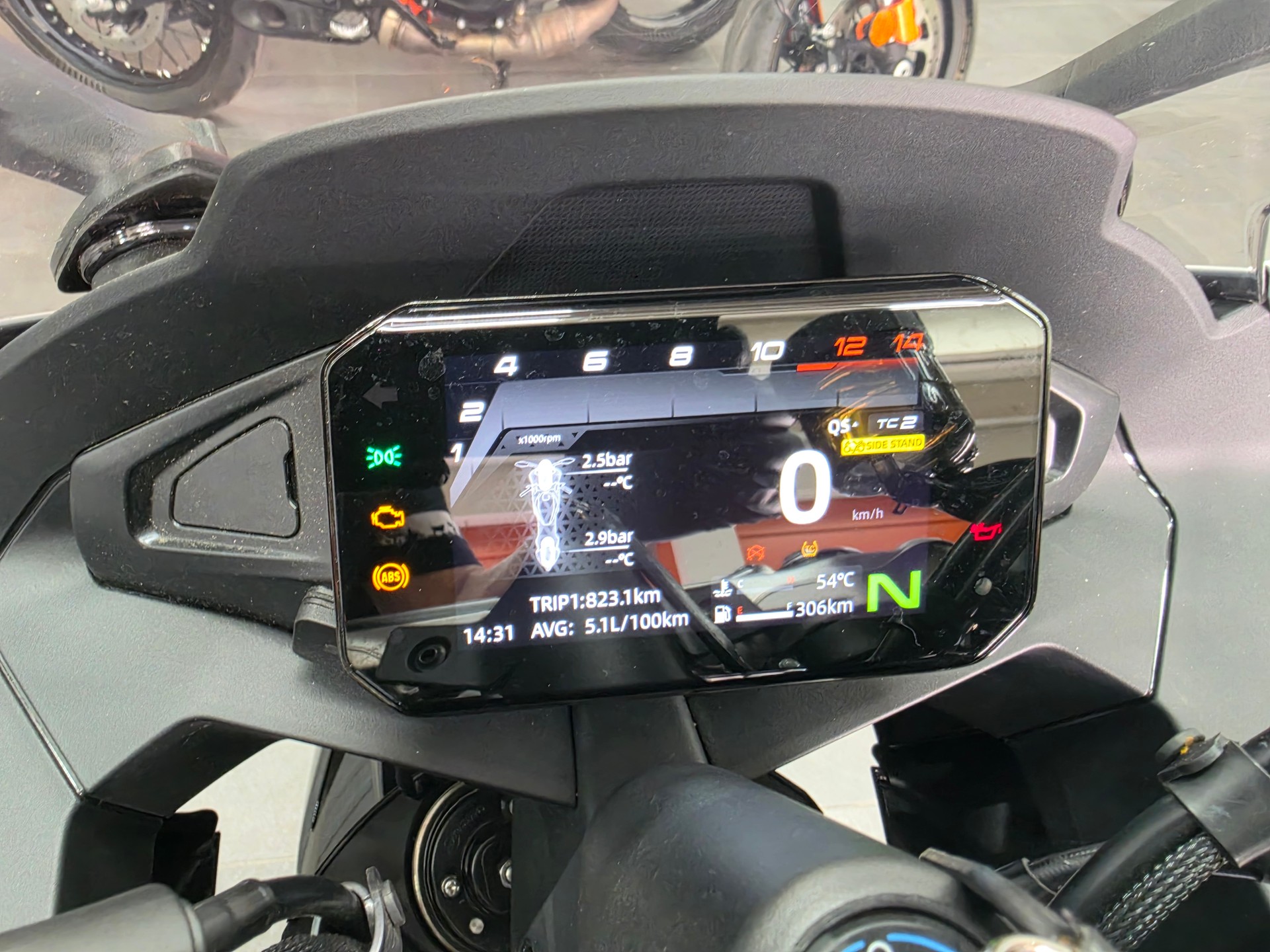 CF MOTO 675 SR-R-image-3