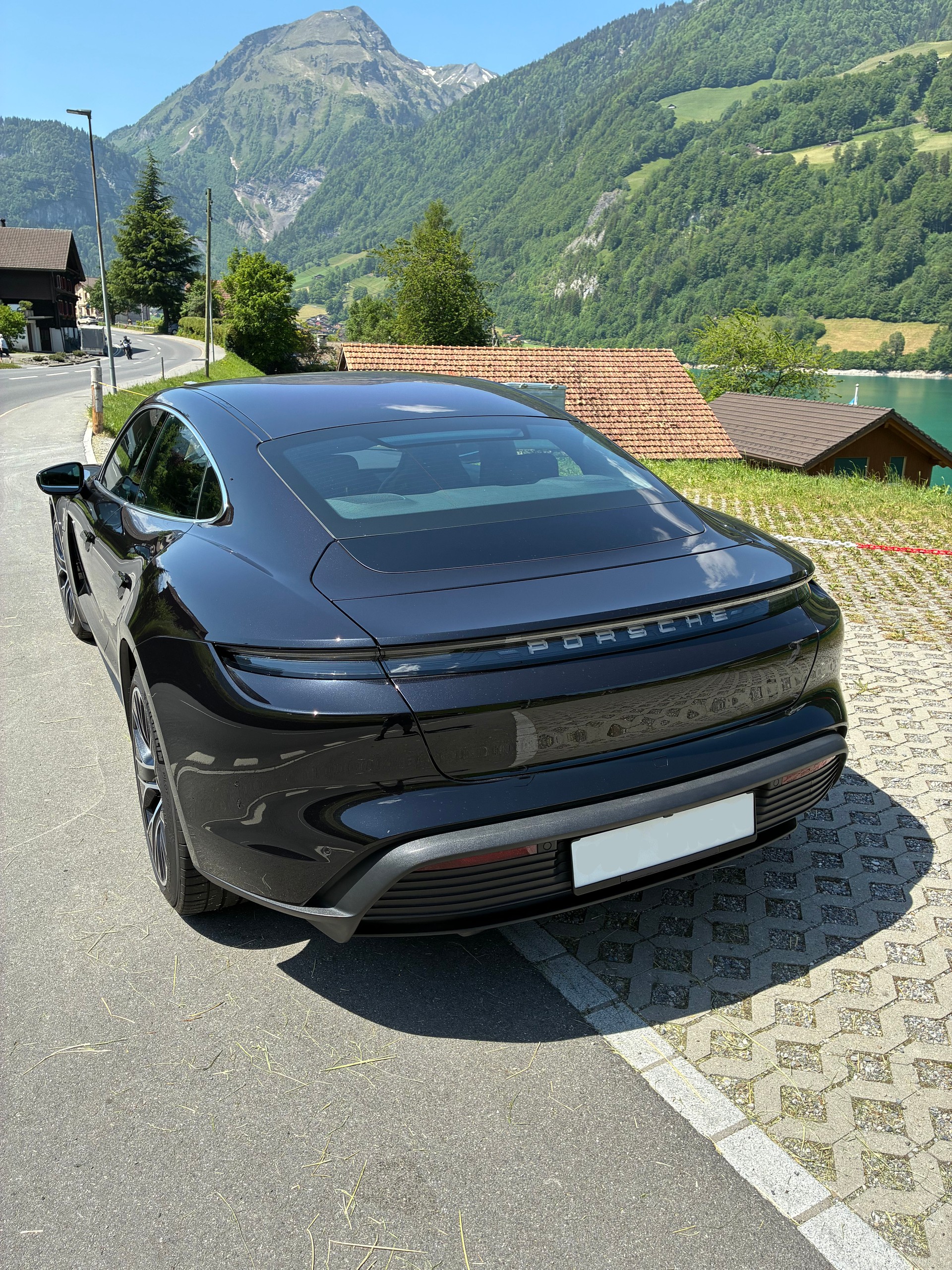 PORSCHE Taycan 4S | NEUE Batterie (SOH 97%) mit 8 J. Garantie | 94 kWh | Wärmepumpe-image-4