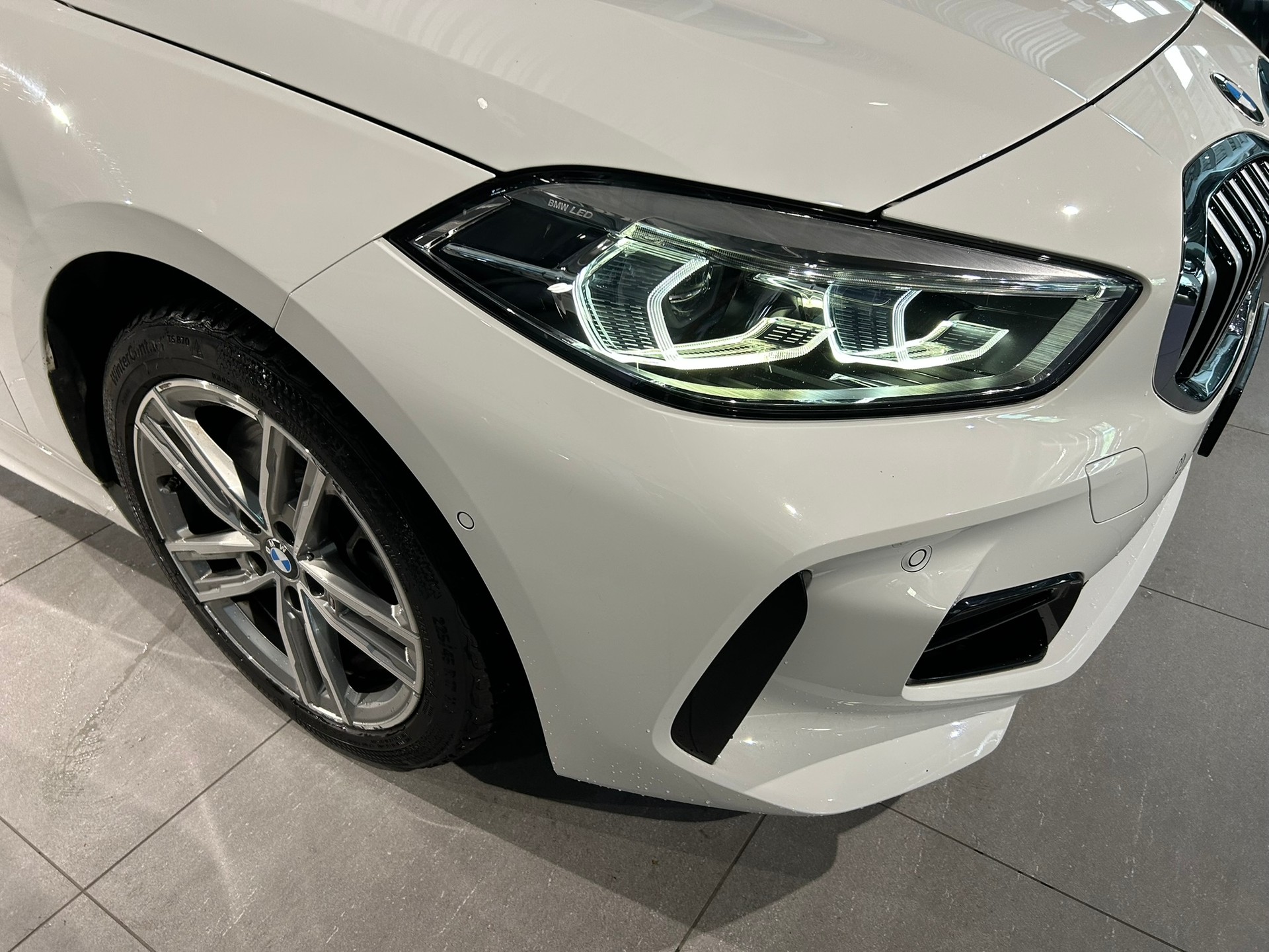 BMW 120i M Sport Steptronic-image-16