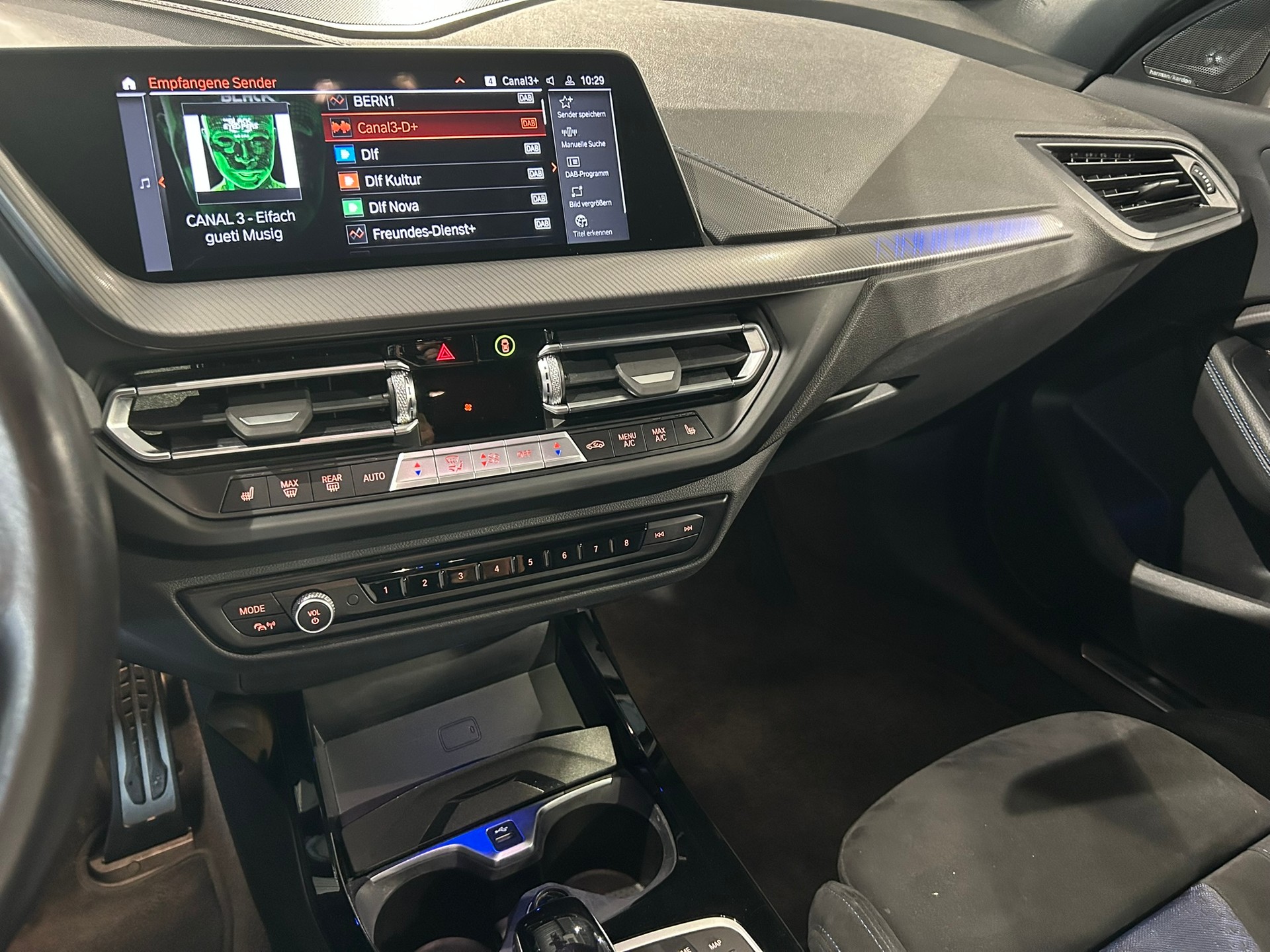 BMW 120i M Sport Steptronic-image-31