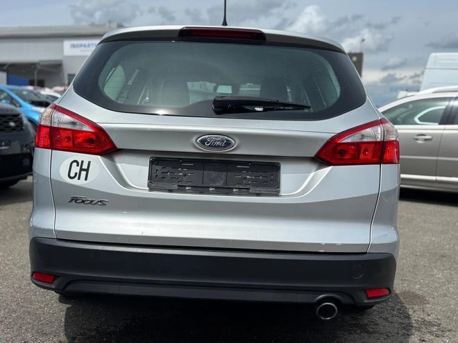 FORD Focus 2.0 TDCi Trend PowerShift-image-3