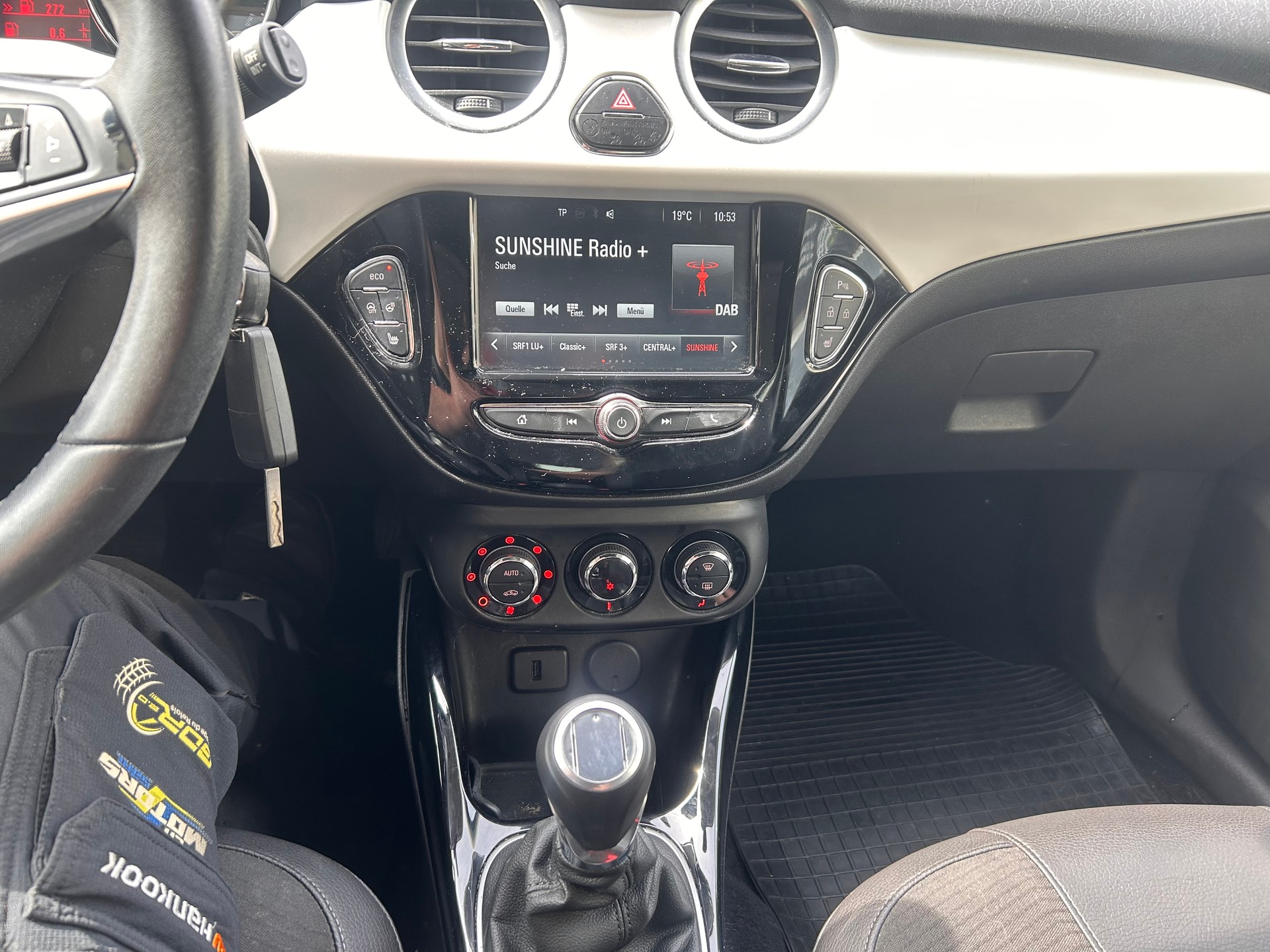OPEL Adam 1.0 ecoFLEX Turbo Swingtop-image-10