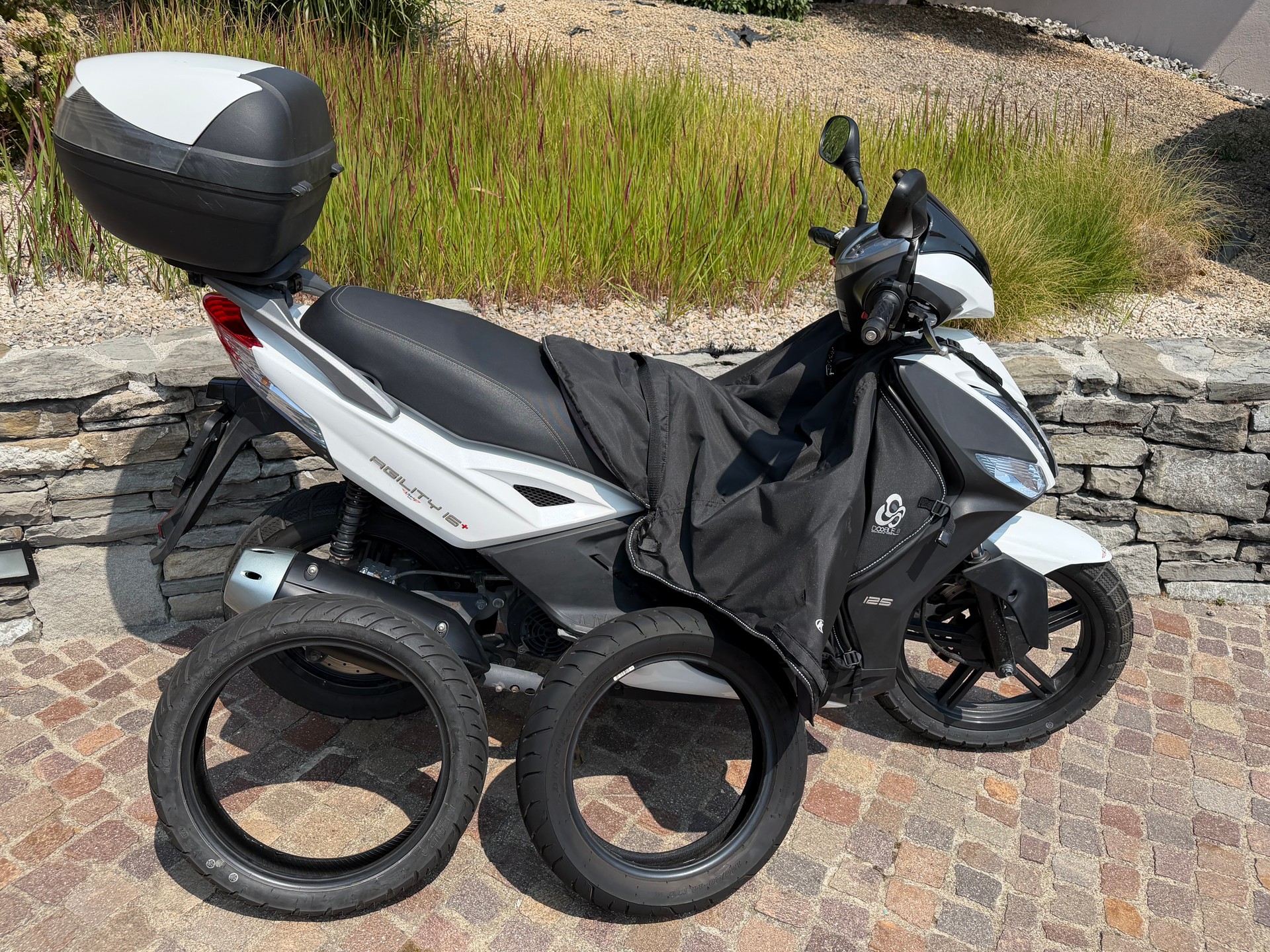 KYMCO Agility 125 4-T 16''-image-0
