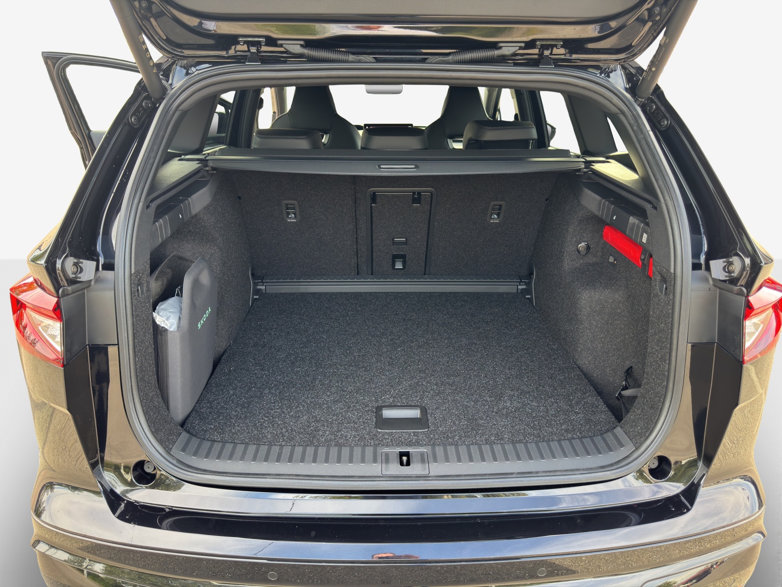 SKODA Enyaq 85 Sportline-image-12