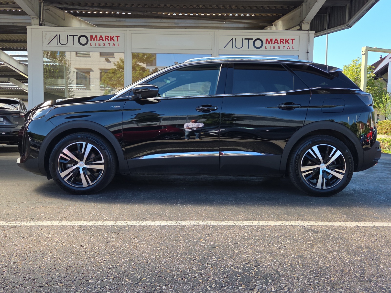 PEUGEOT 3008 225e Hybrid2 GT EAT8-showroom-element-1