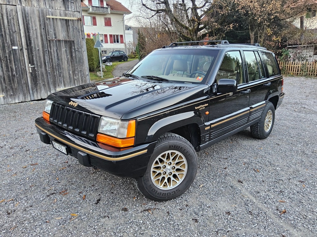 JEEP Grand Cherokee 5.2 Limited Automatic-image-3