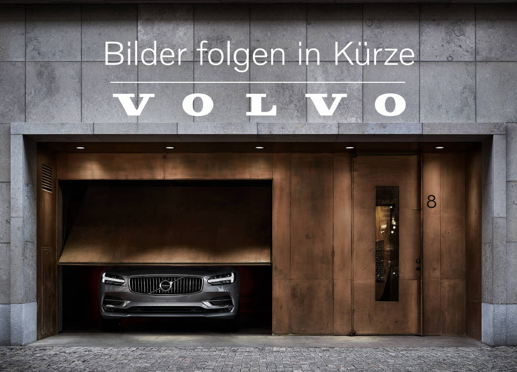 VOLVO XC40 2.0 B3 MH Essential-image-3