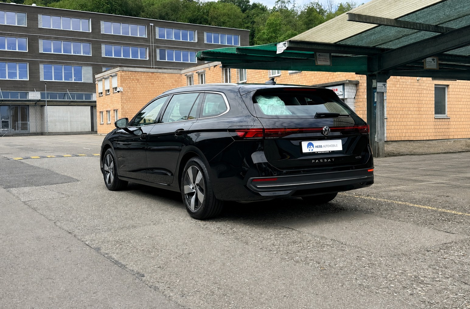 VW Passat Variant 1.5 eTSI evo2 Business DSG-showroom-element-3