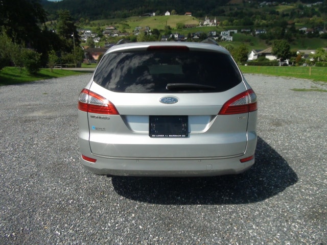 FORD Mondeo 2.0 TDCi 130 PS Titanium Kombi-image-6