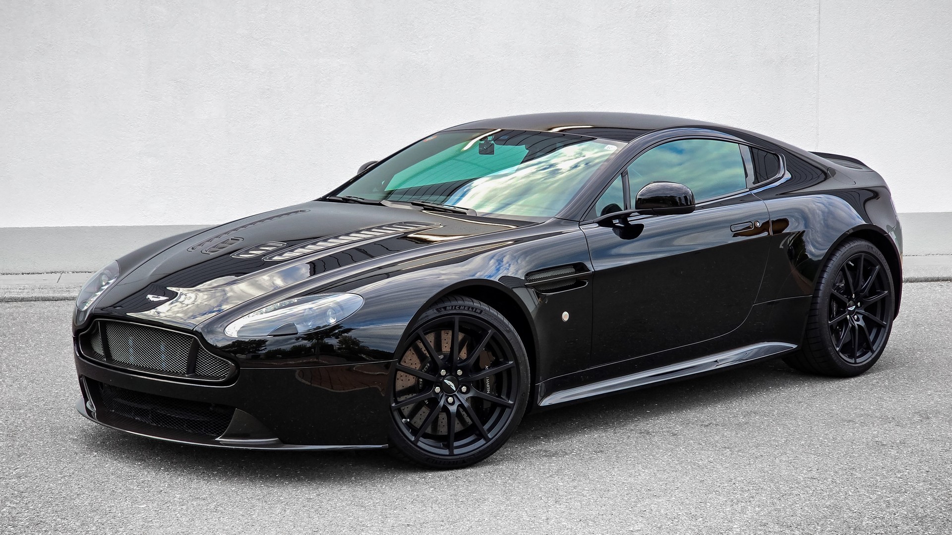 ASTON MARTIN V12 Vantage coupé S - 6.0 Sportshift