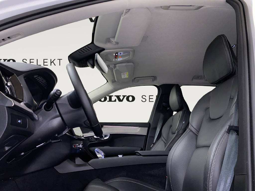 VOLVO XC90 2.0 B5 MH Plus Bright AWD-image-6