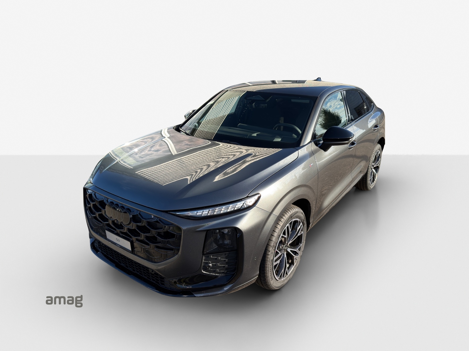 AUDI Q3 Sportback TFSI quattro 195 kW S tronic-image-15