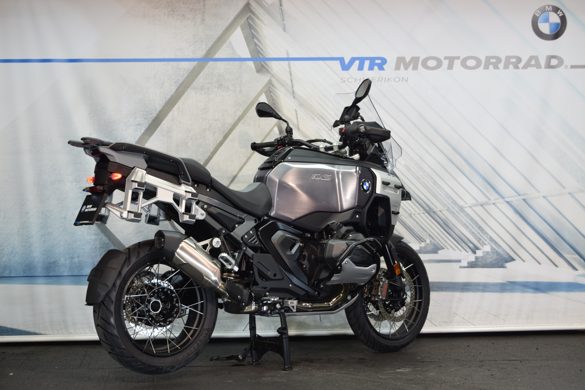 BMW R 1300 GS Adventure ASA Tieferlegung-image-2