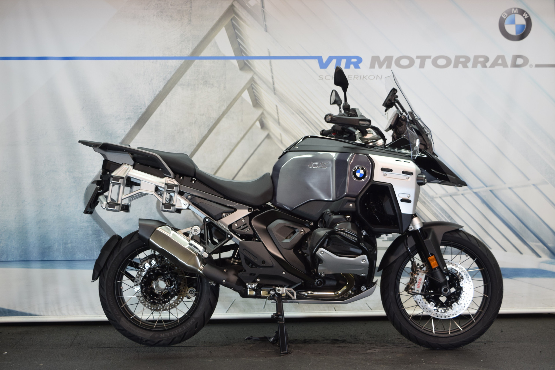 BMW R 1300 GS Adventure ASA Tieferlegung-image-1