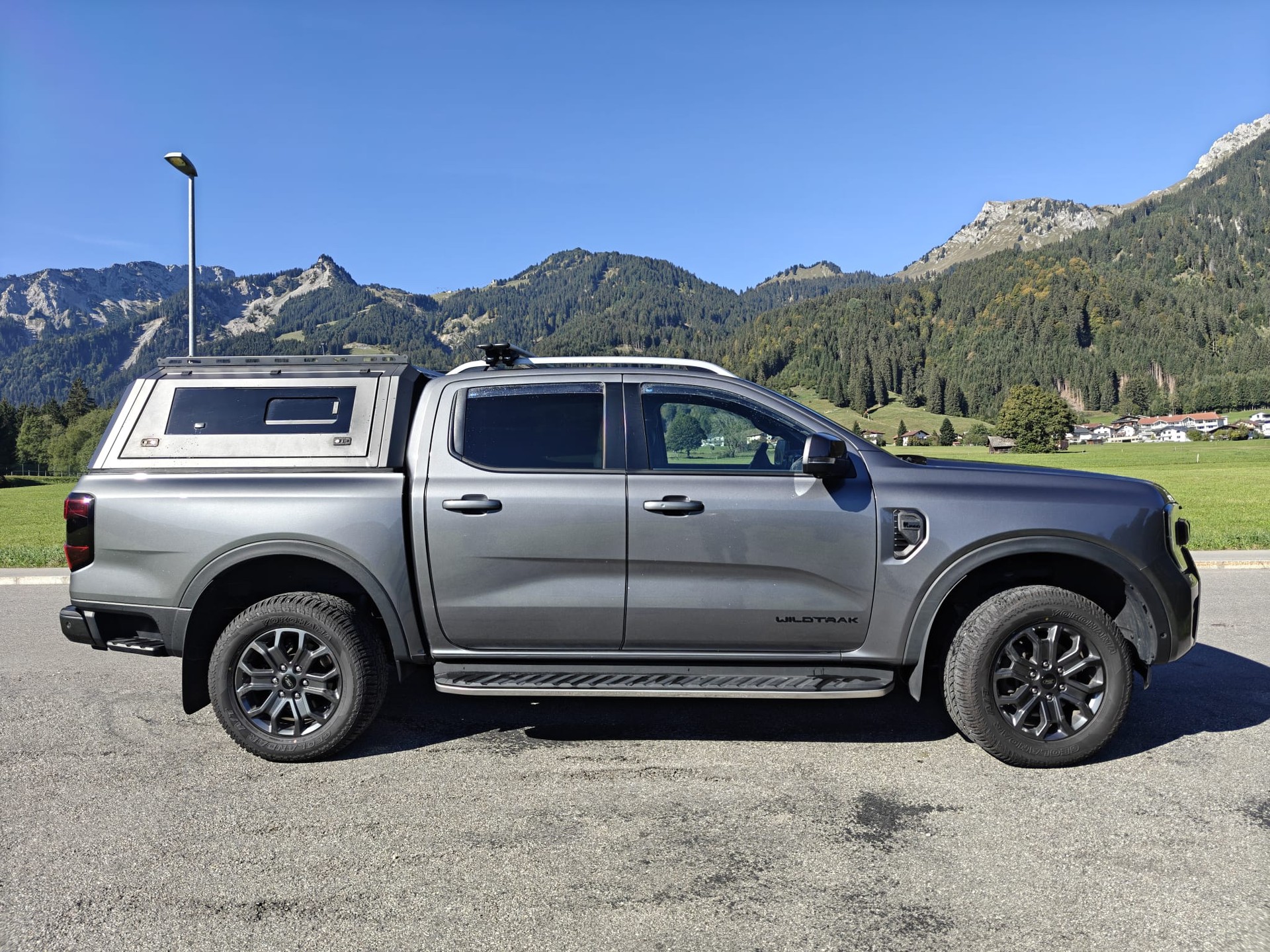 FORD 2.0 TDCi EcoBlue Doppelkabine Wildtrak e-4WD-image-2